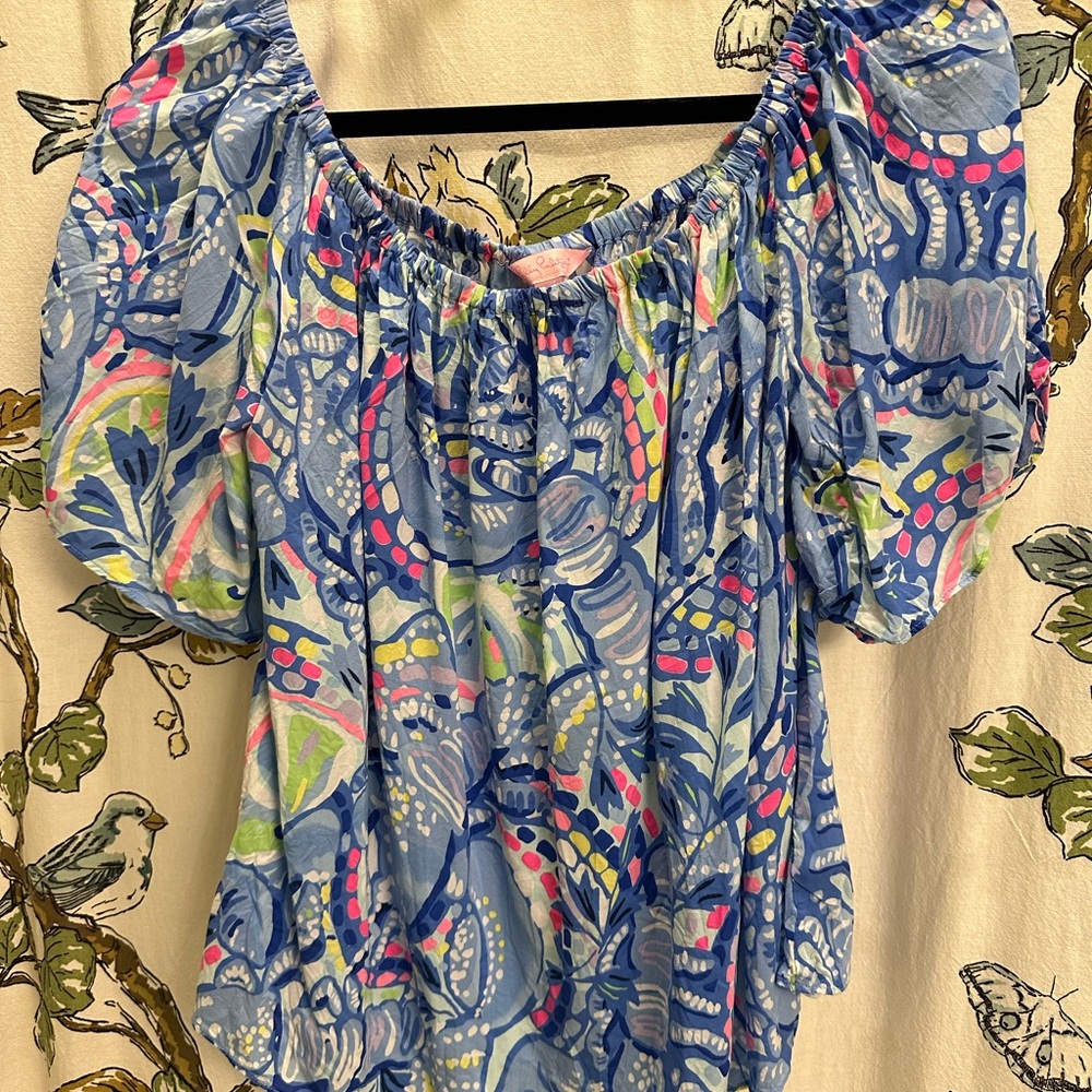Lilly Pulitzer XL EUC off-the-shoulder top in peri blue pinch pinch lobster lime